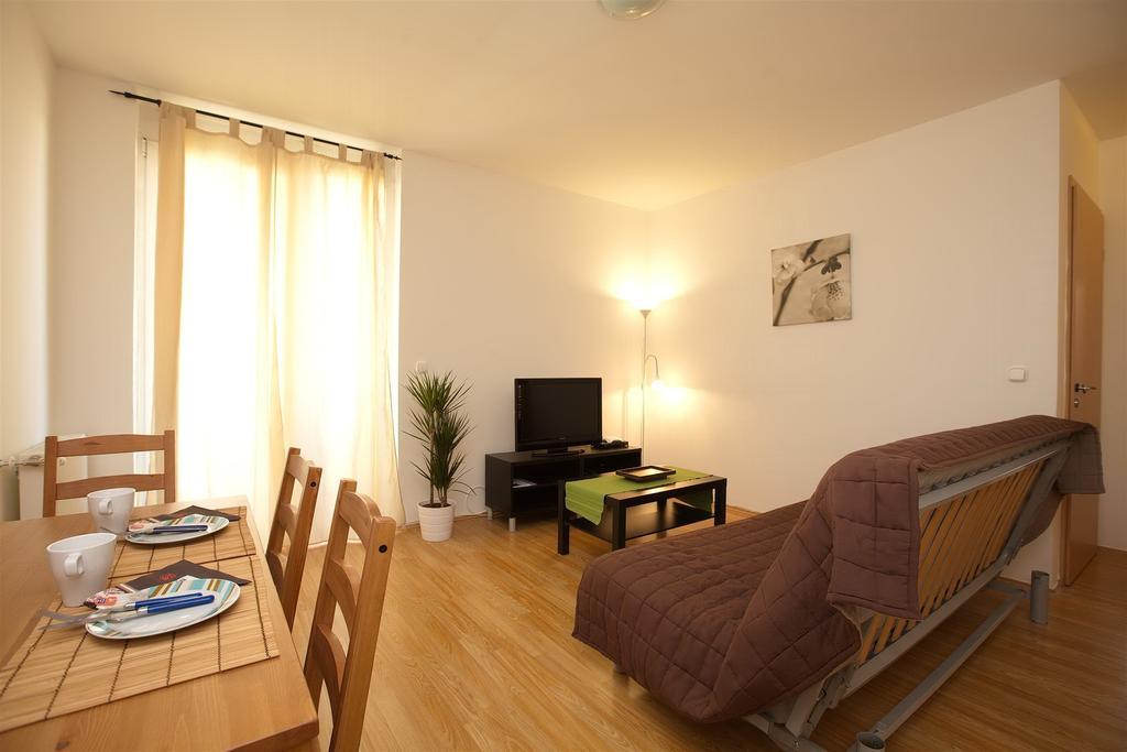 Apartment Budapest Peace Bilik gambar
