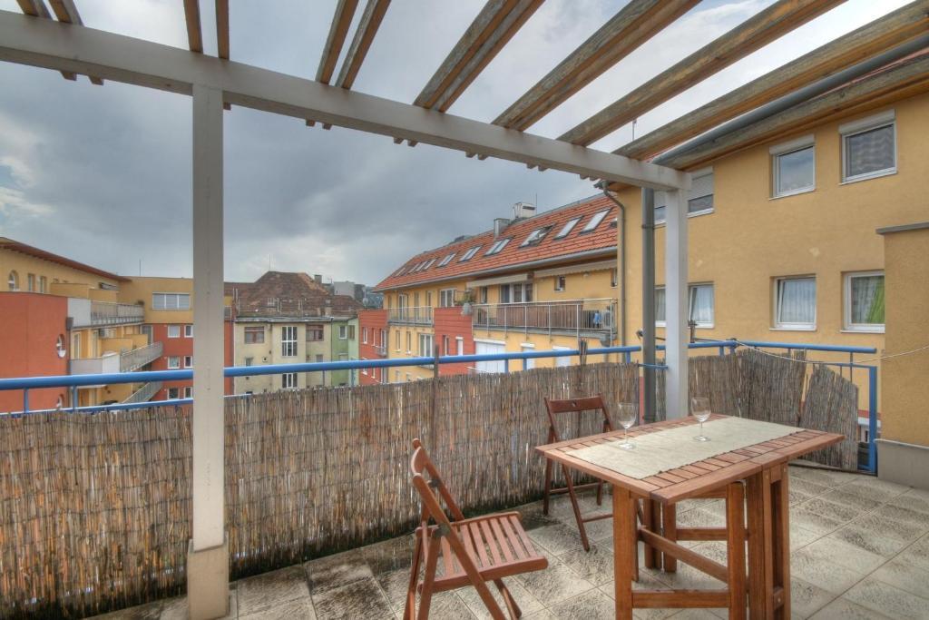 Apartment Budapest Peace Bilik gambar