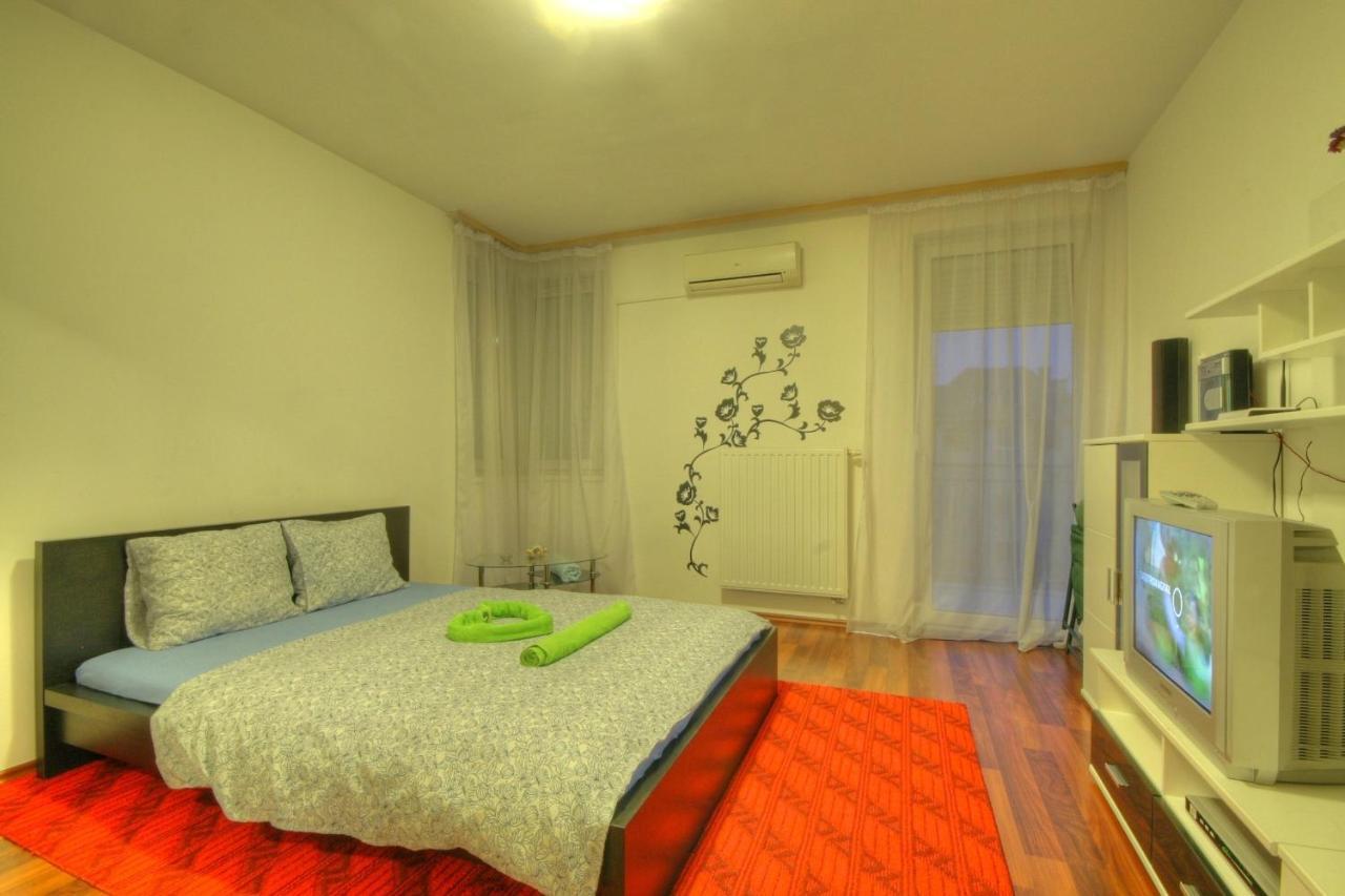 Apartment Budapest Peace Bilik gambar
